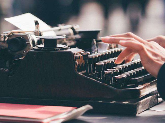 WRITING WORKSHOP: INTRODUCTION TO CREATIVE WRITING