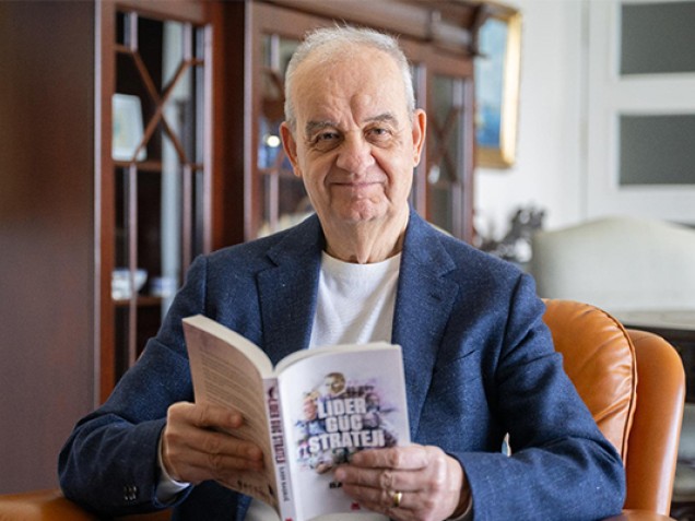 İlker Başbuğ ile İmza & Söyleşi