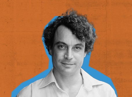 ÖZGÜR MUMCU İLE SÖYLEŞİ & İMZA